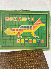 Детская настольная игра "Детская мозаика" Деревянная основа, пластмассовые детали. Винтаж, СССР. Картинка 2